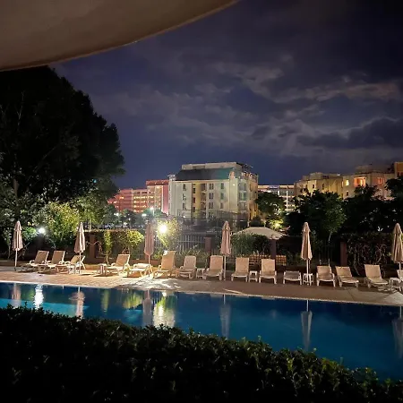 Alex Deluxe Daire Sunny Beach