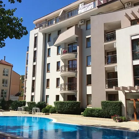 아파트 Alex Deluxe *