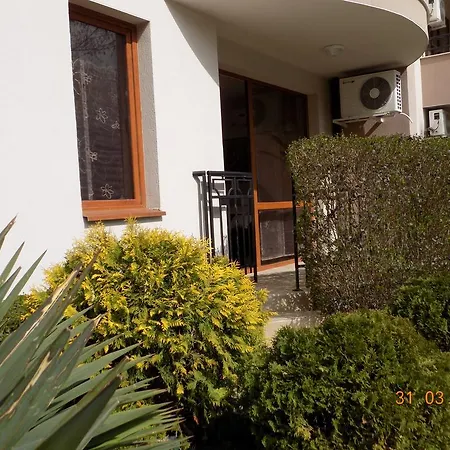 아파트 Alex Deluxe 써니비치