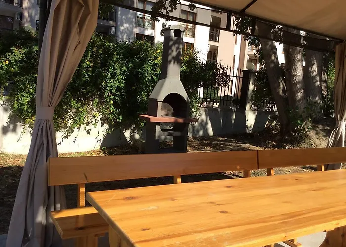 Alex Deluxe 阳光海滩