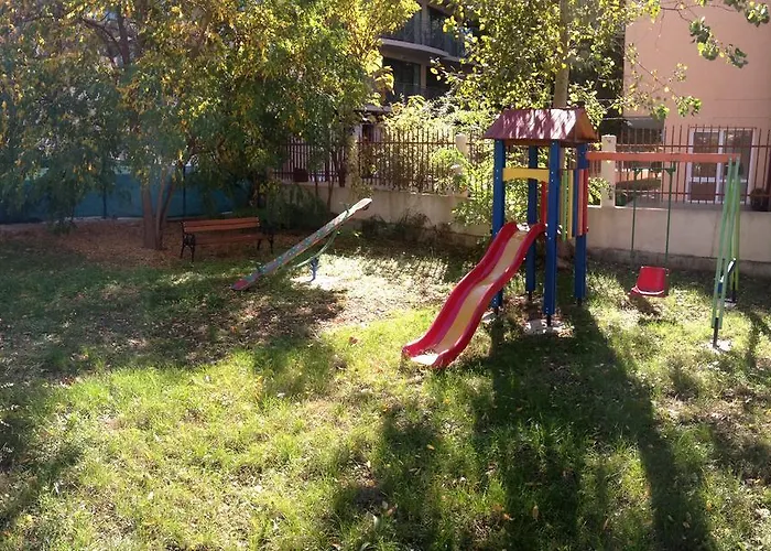 Alex Deluxe 阳光海滩